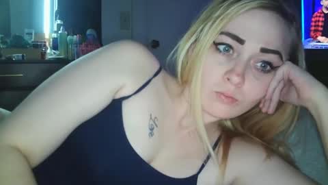 Hailey and d online show from February 2025 11:16:01 PM