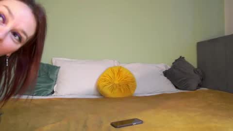 Snapshot of haileymoon85 chatting on February 2025 07:54:02 AM Hailey online show from February 2025 07:54:02 AM