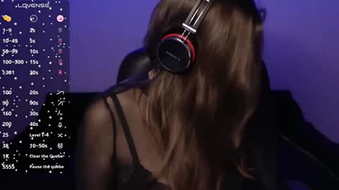 Snapshot of haily_heavenly chatting on December 2024 02:33:01 PM HailyHeavenly online show from December 2024 02:33:01 PM