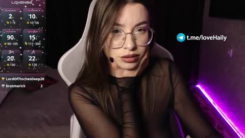 Snapshot of haily_heavenly chatting on October 2025 01:02:02 PM HailyHeavenly online show from October 2025 01:02:02 PM