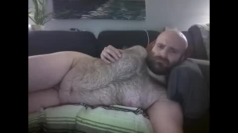 Hairiest Bear online show from April 2026 09:18:01 AM
