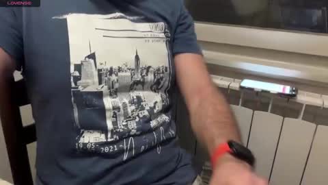 Snapshot of hairy_jockstrap chatting on December 2025 12:07:02 AM hairy_jockstrap online show from December 2025 12:07:02 AM