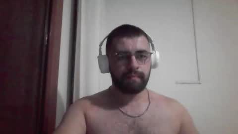 Snapshot of hairy_man_69_ chatting on February 2026 01:10:02 AM horny online show from February 2026 01:10:02 AM