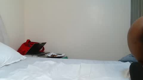 Snapshot of hairy_squiter chatting on November 2025 06:32:01 PM Zaraha online show from November 2025 06:32:01 PM