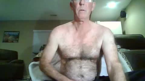 Snapshot of hairybater26 chatting on January 2025 04:58:02 AM Harry online show from January 2025 04:58:02 AM