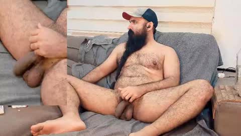Hairy Beard Smoker online show from May 2026 07:02:02 AM