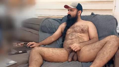 Hairy Beard Smoker online show from May 2026 12:48:01 PM