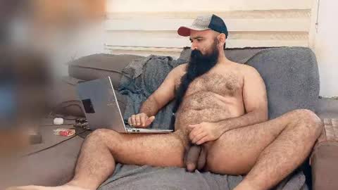 Hairy Beard Smoker online show from May 2026 01:07:02 PM