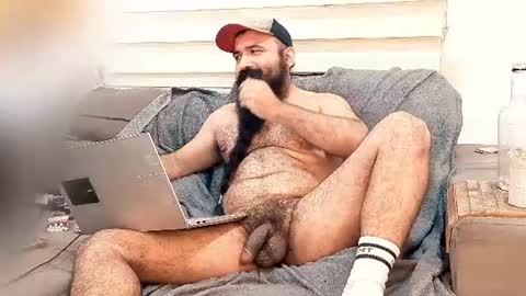 Hairy Beard Smoker online show from June 2026 01:15:01 PM