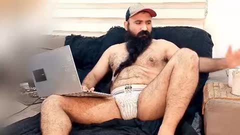 Hairy Beard Smoker online show from July 2026 05:28:01 PM