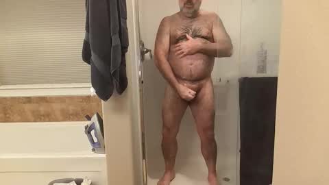 Snapshot of hairydaddreams chatting on April 2026 01:34:01 PM hairydaddreams online show from April 2026 01:34:01 PM