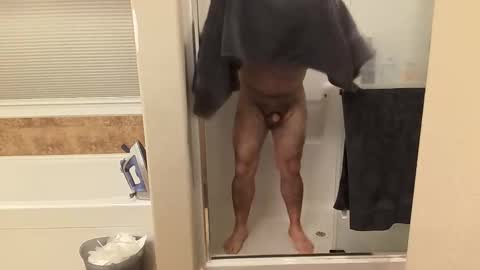 Snapshot of hairydaddreams chatting on April 2026 01:00:02 PM hairydaddreams online show from April 2026 01:00:02 PM