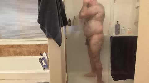 Snapshot of hairydaddreams chatting on April 2026 01:50:02 PM hairydaddreams online show from April 2026 01:50:02 PM