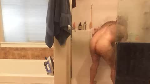 Snapshot of hairydaddreams chatting on April 2026 01:39:02 PM hairydaddreams online show from April 2026 01:39:02 PM