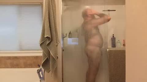 Snapshot of hairydaddreams chatting on August 2026 01:46:01 PM hairydaddreams online show from August 2026 01:46:01 PM