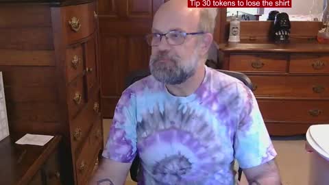 Snapshot of hairydaddybear69 chatting on October 2025 05:02:02 PM HairyDaddyBear69 online show from October 2025 05:02:02 PM