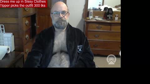 Snapshot of hairydaddybear69 chatting on February 2026 12:31:01 PM HairyDaddyBear69 online show from February 2026 12:31:01 PM