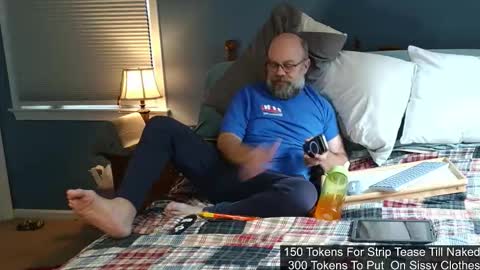 Snapshot of hairydaddybear69 chatting on February 2026 07:45:02 PM HairyDaddyBear69 online show from February 2026 07:45:02 PM