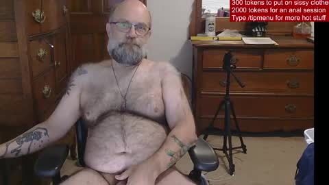 HairyDaddyBear69 online show from May 2026 12:44:02 PM