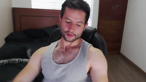 hairyncuteass online show from February 2025 10:34:01 PM