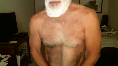 Hairy pecs online show from May 2026 06:51:02 AM