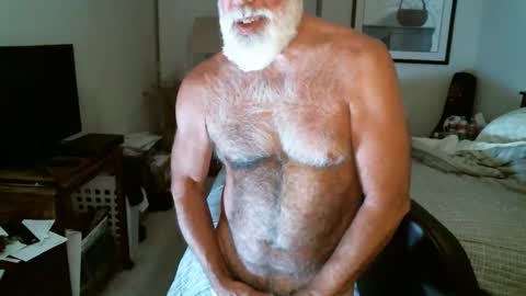 Hairy pecs online show from June 2026 06:04:01 AM