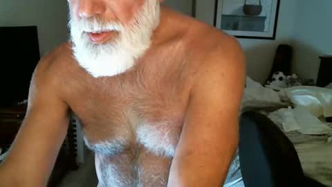 Hairy pecs online show from June 2026 06:36:02 AM