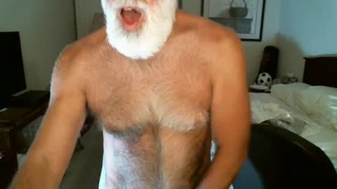 Hairy pecs online show from July 2026 12:20:01 PM