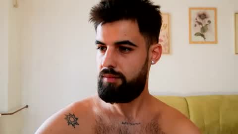 HairyRobXxX online show from July 2026 02:57:01 PM