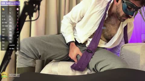 Snapshot of hairyxlmaster chatting on December 2024 06:35:02 PM CASHMASTER CARLO online show from December 2024 06:35:02 PM