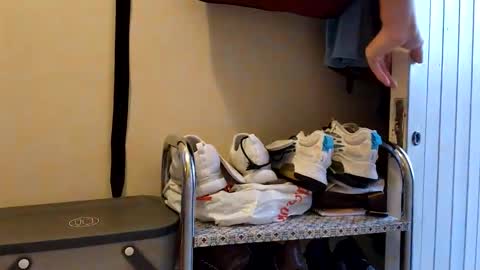 hakfin666 online show from September 2025 05:16:01 PM