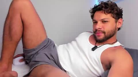 Independent       model  online show from July 2026 09:55:01 PM