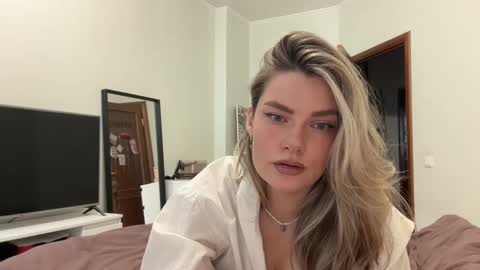 haley_rune online show from February 2025 08:58:02 AM