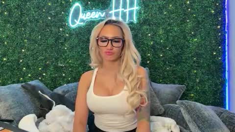 Snapshot of haliaxhill chatting on February 2026 11:31:01 AM Halia Hill online show from February 2026 11:31:01 AM