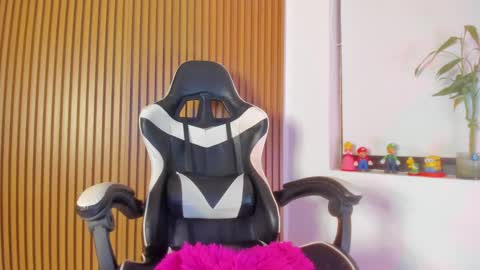 Anahis online show from September 2025 03:06:02 AM