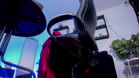 halley_ravenn online show from June 2026 02:24:02 AM