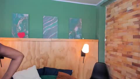 Halley Lorens online show from October 2025 07:14:02 PM