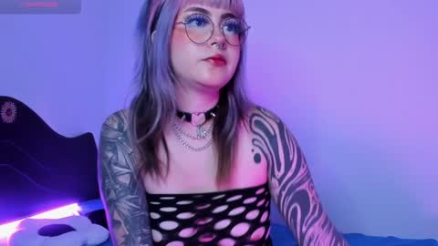 Hallu online show from February 2025 01:20:01 PM