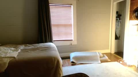 Snapshot of halycon2147818 chatting on March 2026 08:34:02 PM halycon2147818 online show from March 2026 08:34:02 PM