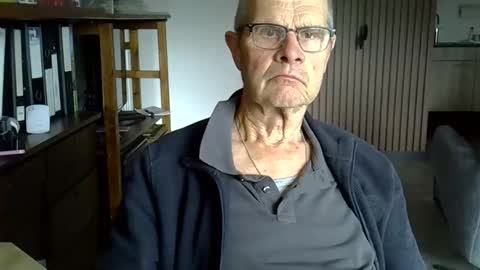 Prefer men 80 online show from May 2026 03:33:02 PM