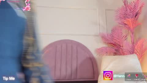 Snapshot of hanaahquinn chatting on April 2026 11:41:02 AM hanaahquinn online show from April 2026 11:41:02 AM