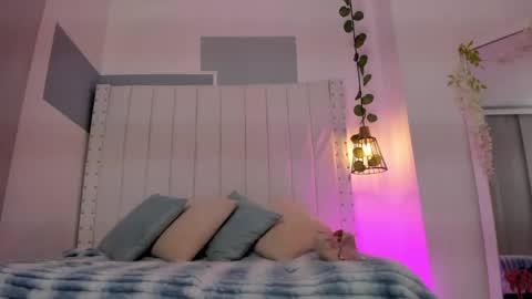 hanah_gray online show from April 2026 11:19:02 AM