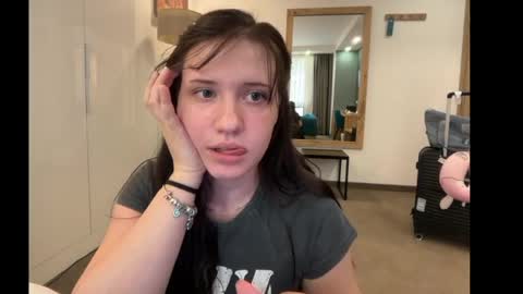 hanahwoods online show from May 2026 12:13:02 PM