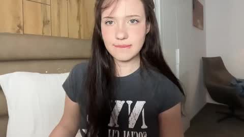 hanahwoods online show from May 2026 06:53:02 AM