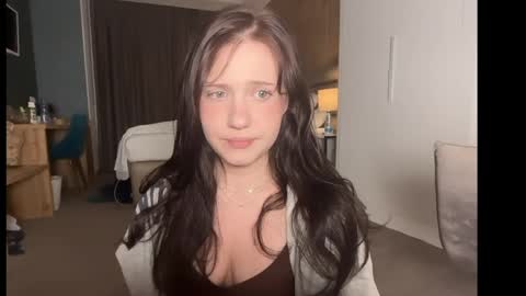 hanahwoods online show from June 2026 02:08:01 PM