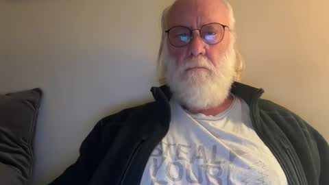 handful57345 online show from May 2026 11:36:01 AM