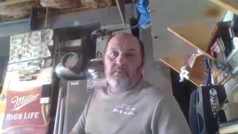 naked man online show from October 2025 06:25:02 PM