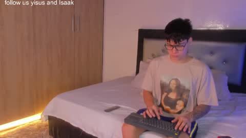handsome_boys69 online show from May 2026 05:47:01 AM