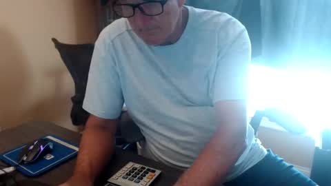 handsome_guy4u online show from July 2026 07:02:02 PM