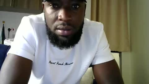 handsome king online show from December 2024 02:39:02 PM